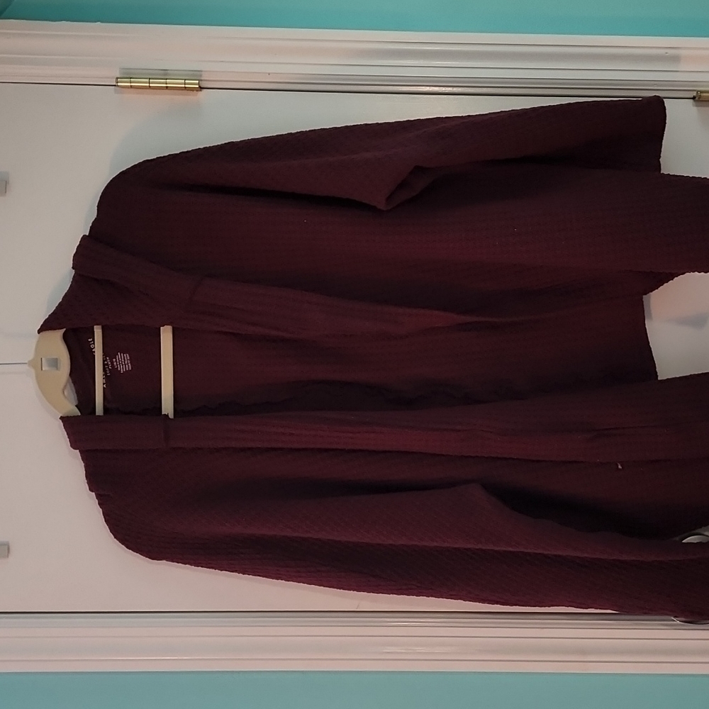 American Eagle Maroon Waffle Cardigan